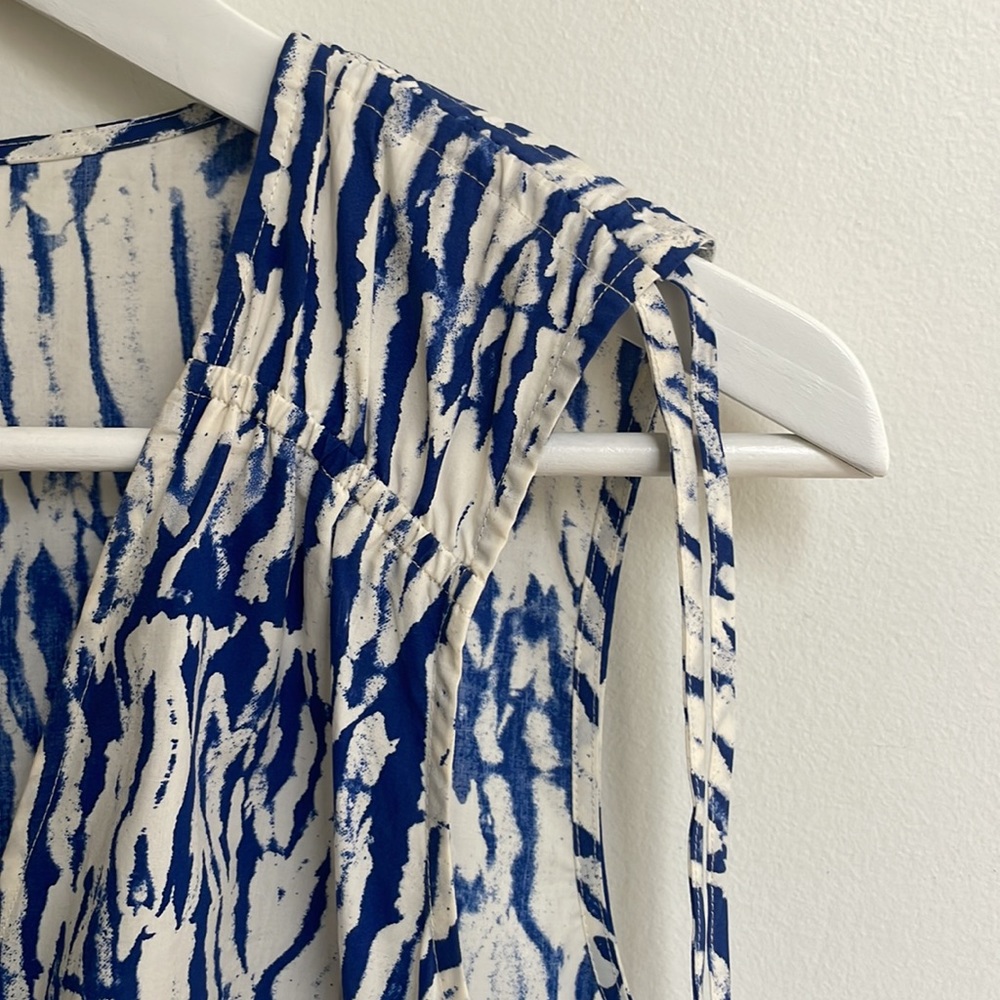 NWT Rails Sleeveless Blue Pattern Maxi Dress. Size S. - Picture 4 of 8